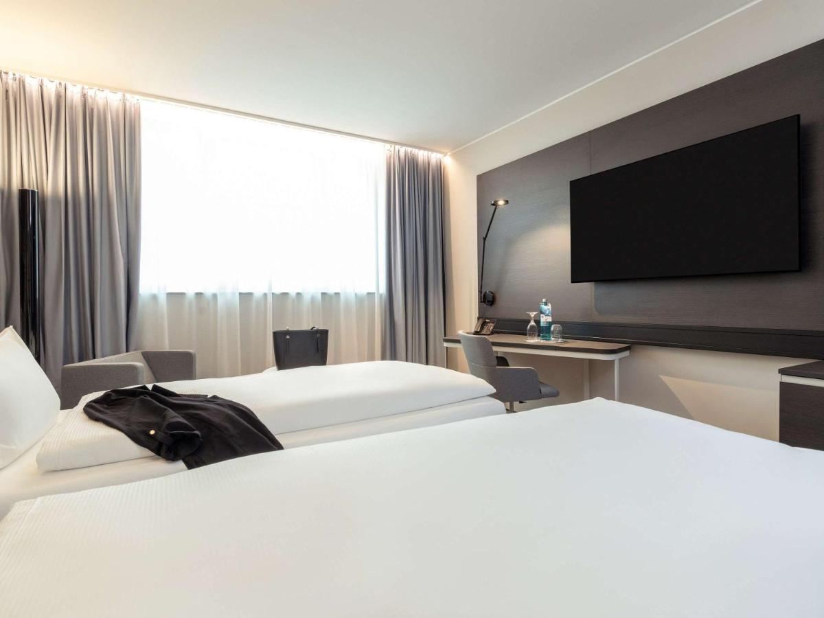 Novotel Duesseldorf Airport Esterno foto