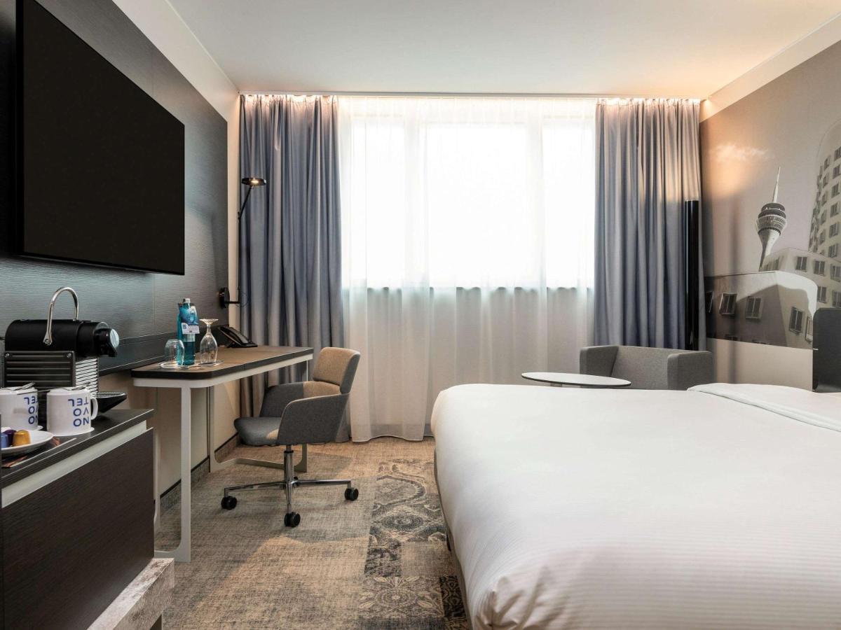 Novotel Duesseldorf Airport Esterno foto